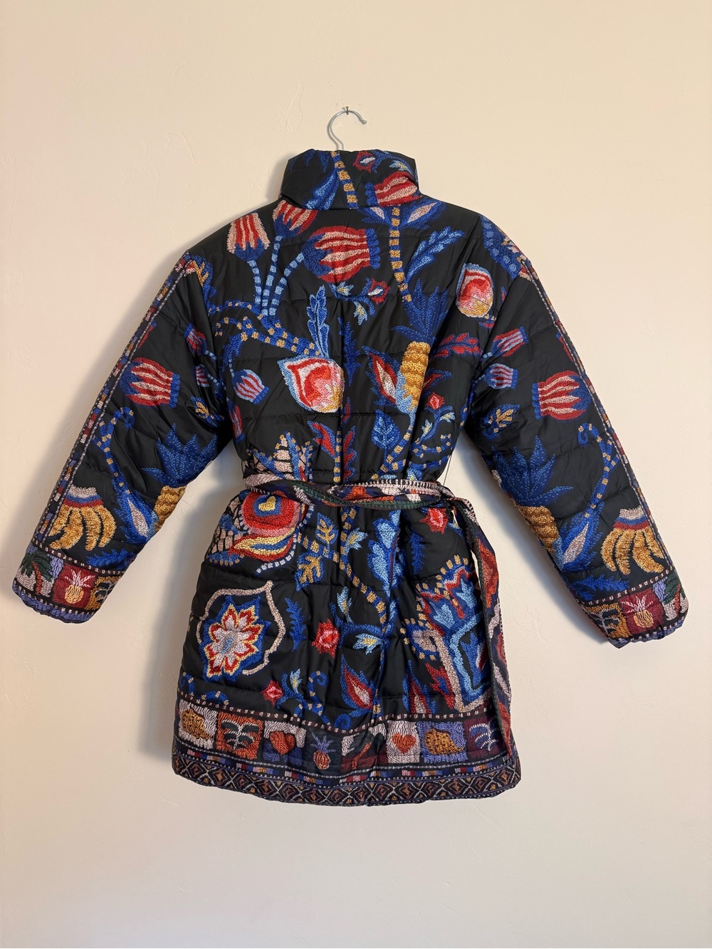 Farm Rio Black Sunset Tapestry Reversible Puffer Kimono Jacket Size XS - Picture 2 of 8